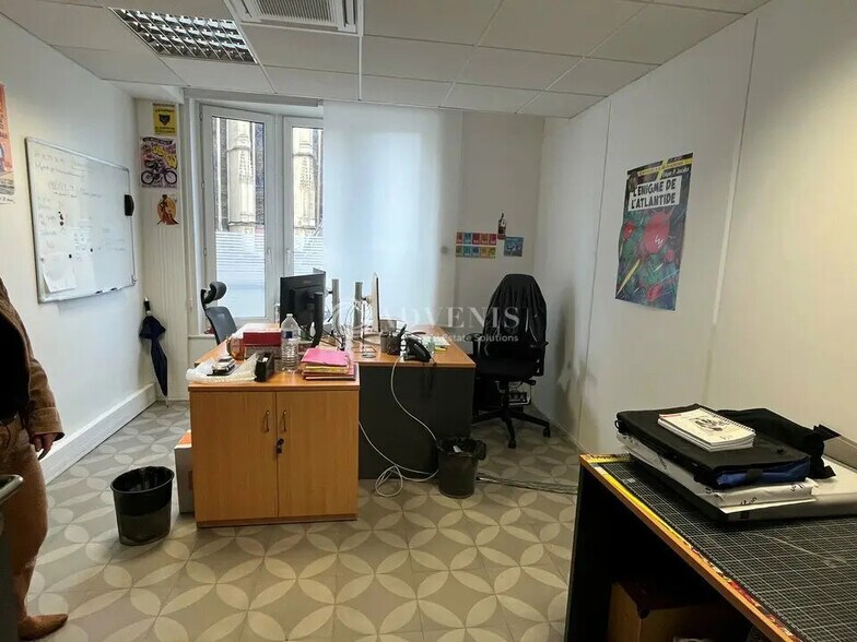 Office in Lille for lease - Interior Photo - Image 3 of 5