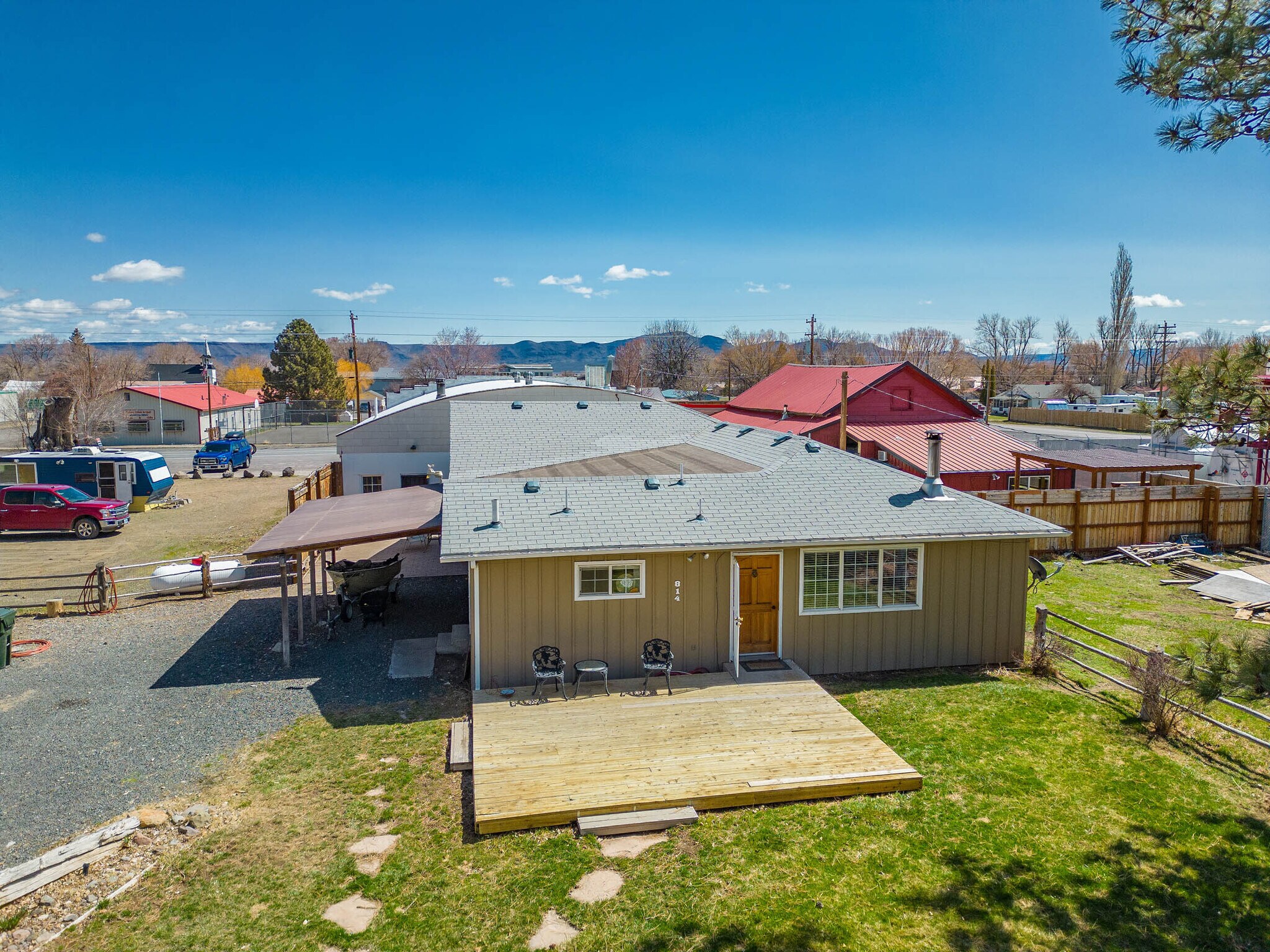 329 Highway 31, Paisley, OR 97636 Paisley Mercantile