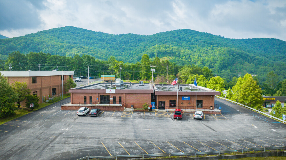 1725 Park Ave SW, Norton, VA for lease - Building Photo - Image 2 of 25