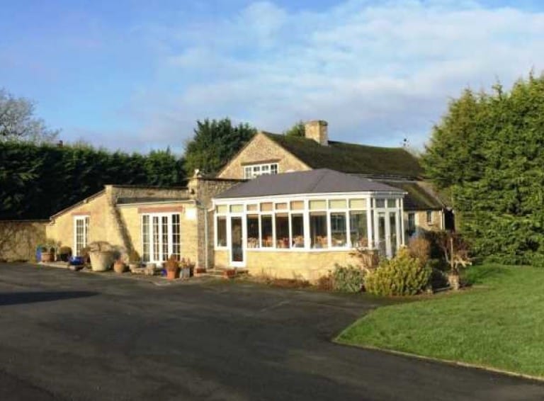 Bicester Rd, Middleton Stoney for sale Primary Photo- Image 1 of 1