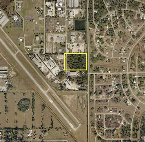 Commerce Dr., LaBelle, FL for sale - Primary Photo - Image 1 of 1