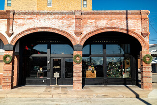 More details for 301 Brown St, Brownwood, TX - Retail for Sale