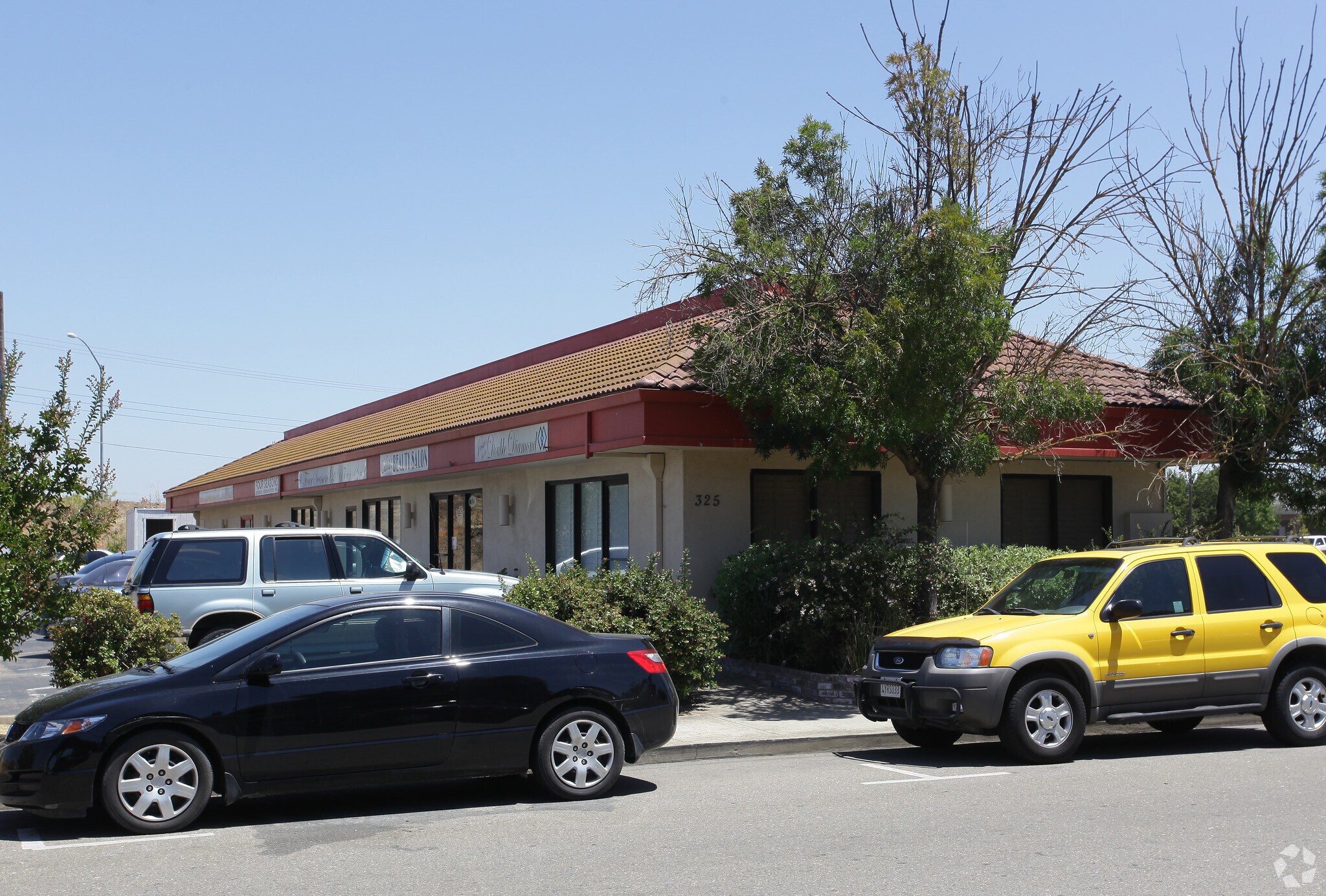 325 Pine St, Galt, CA for sale Primary Photo- Image 1 of 1