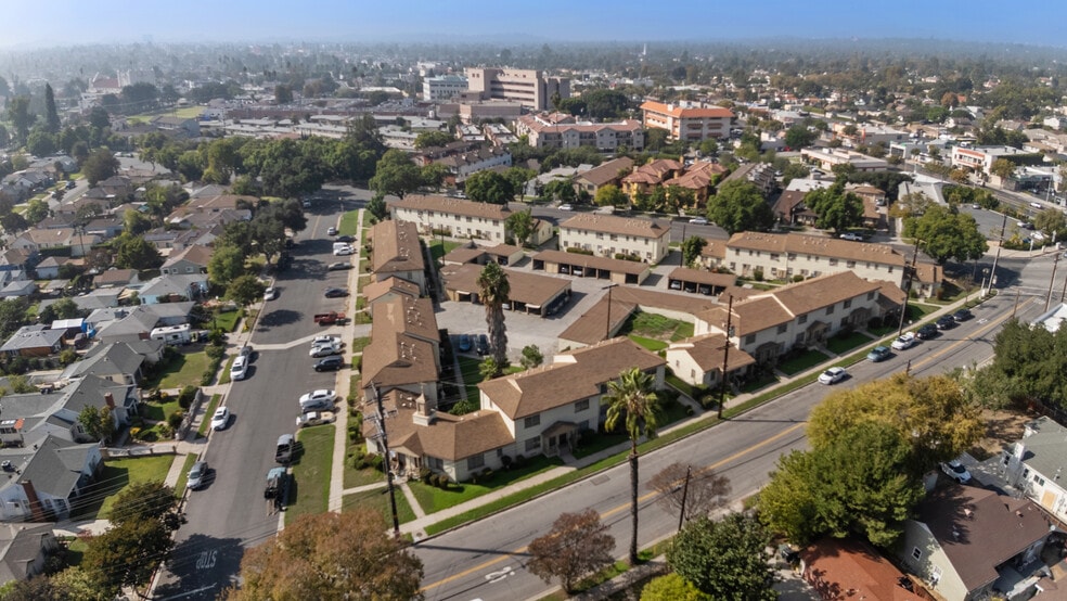 115-130 N San Marino Ave, San Gabriel, CA for sale - Building Photo - Image 3 of 17