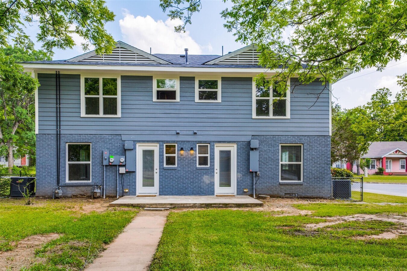 1231 W Morton St, Denison, TX 75020