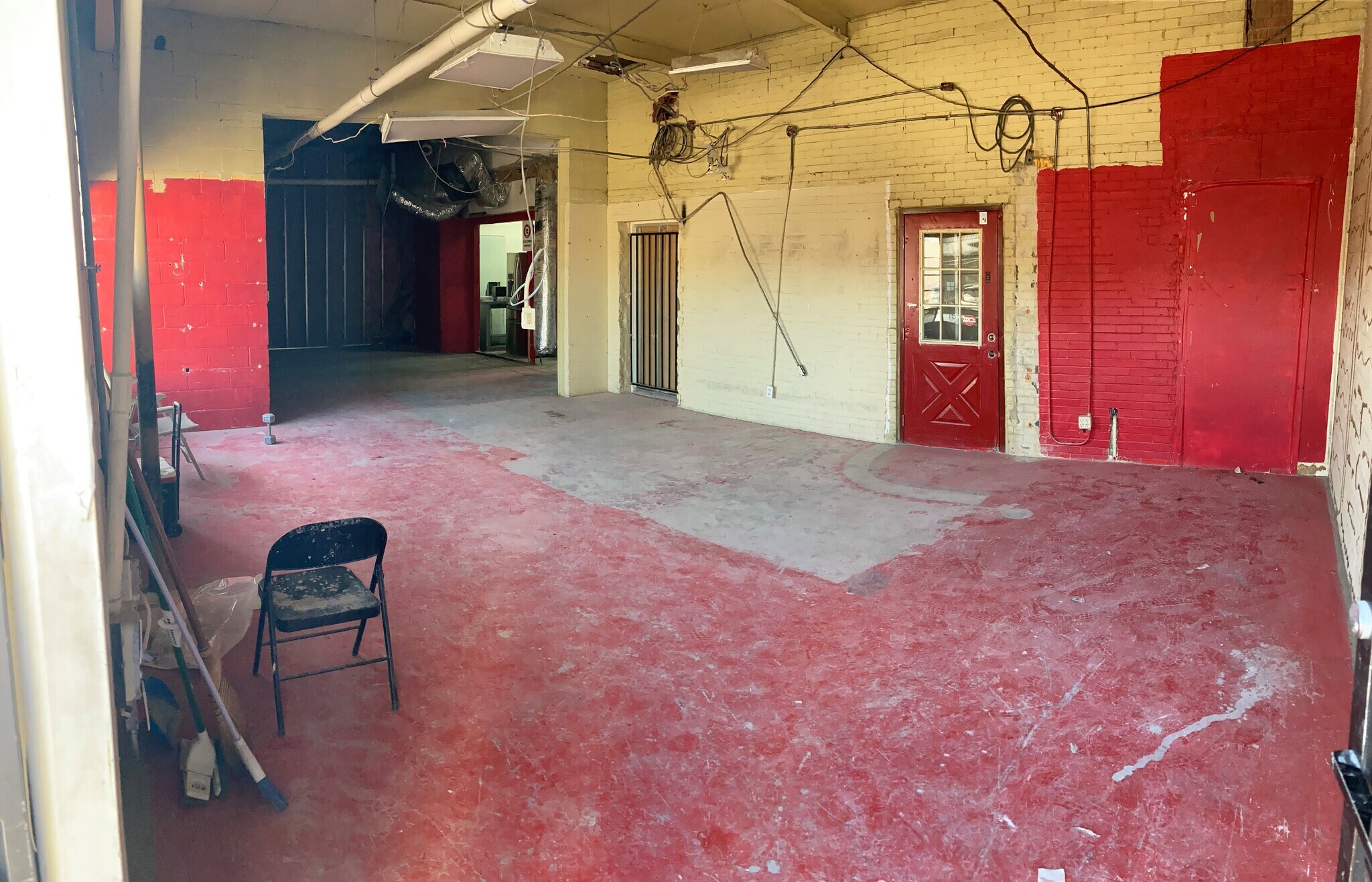 155 Parkhouse St, Dallas, TX for sale Building Photo- Image 1 of 1