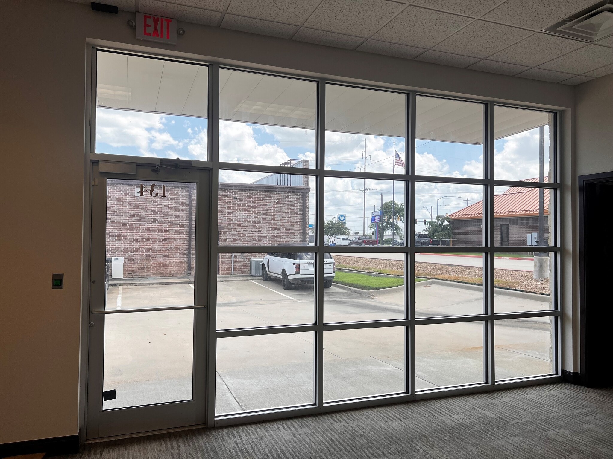 3010 W University Blvd, Durant, OK for lease Interior Photo- Image 1 of 3