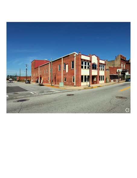 909 Walker St, Augusta, GA for lease - Building Photo - Image 2 of 10