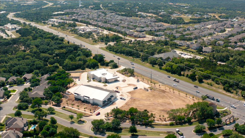 5029 Vail Divide, Bee Cave, TX for lease - Building Photo - Image 1 of 3