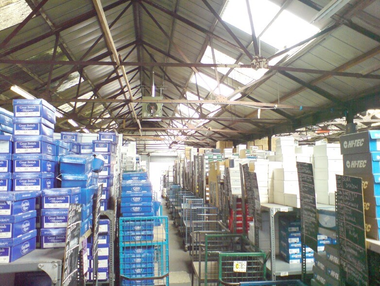 Unit 3 Pitt Rd, Southampton for sale - Primary Photo - Image 1 of 1