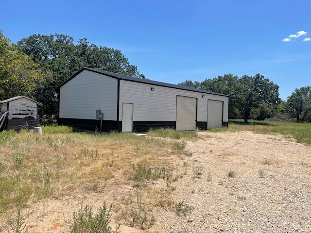 824 Highway 199 B, Springtown, TX for lease Primary Photo- Image 1 of 3