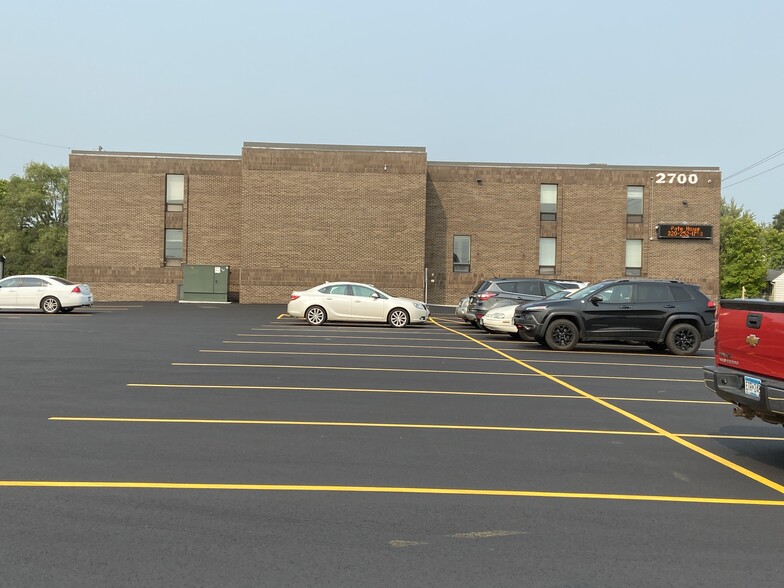 2700 1st St N, Saint Cloud, MN for lease - Building Photo - Image 1 of 1