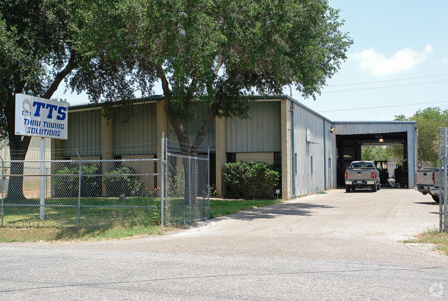 818 Cantwell Ln, Corpus Christi, TX for lease - Primary Photo - Image 1 of 1