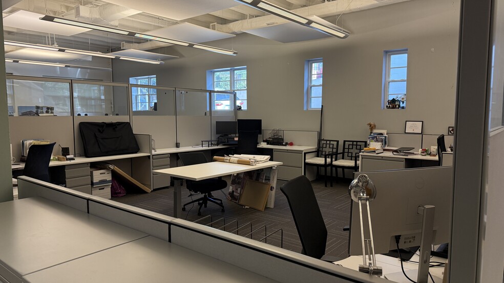 3401 8th St NE, Washington, DC for lease - Interior Photo - Image 2 of 19