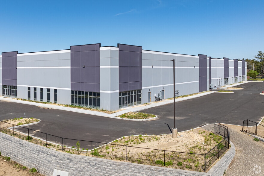 1700 Lakewood Rd, Toms River, NJ for lease - Building Photo - Image 1 of 17