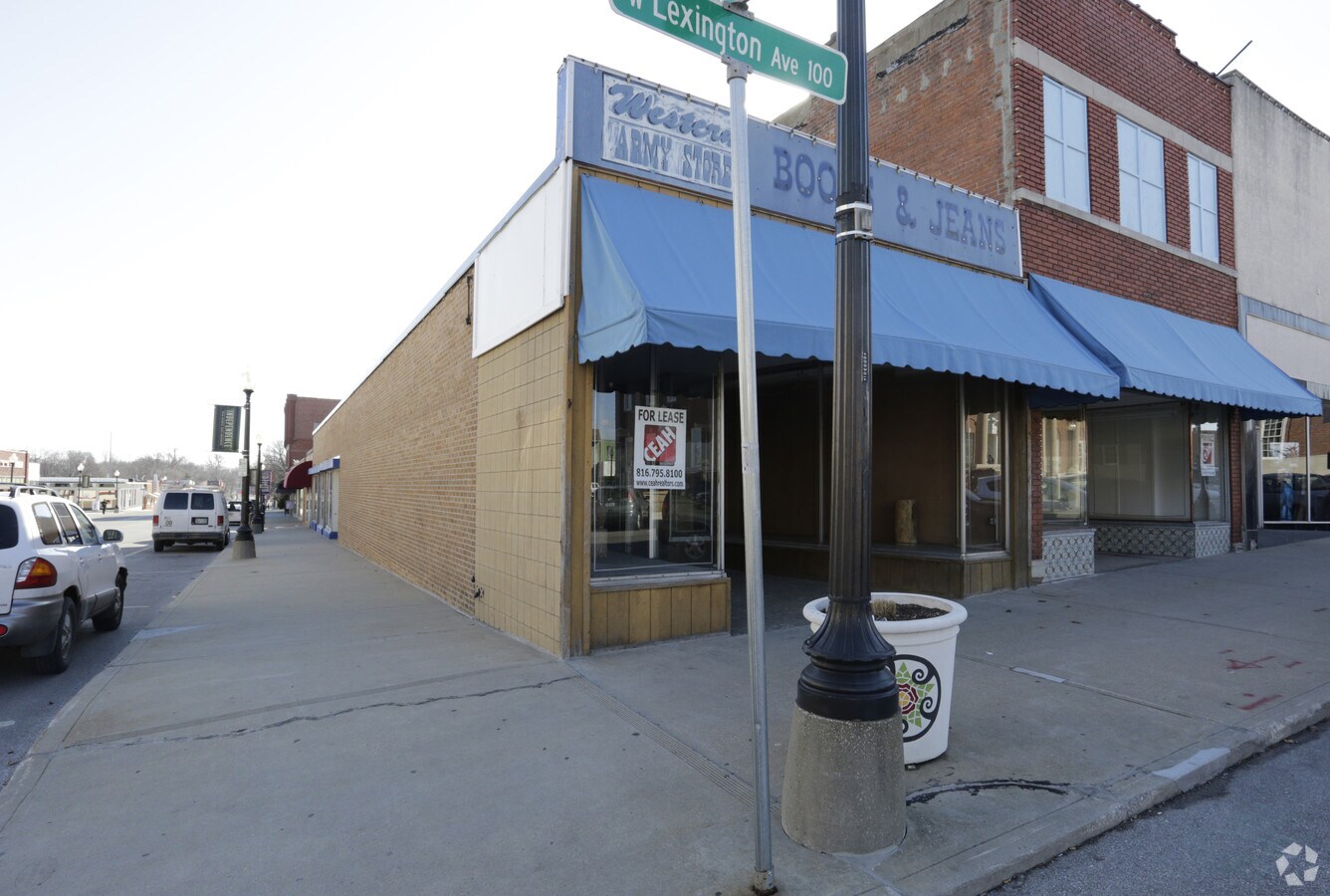 101 W Lexington Ave, Independence, MO 64050