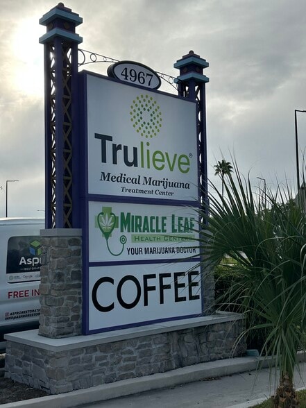 4967 W Irlo Bronson Memorial Hwy, Kissimmee, FL for lease - Building Photo - Image 3 of 11