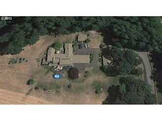 1700 SE Dundee Landing Rd, Dundee, OR for sale - Primary Photo - Image 1 of 1