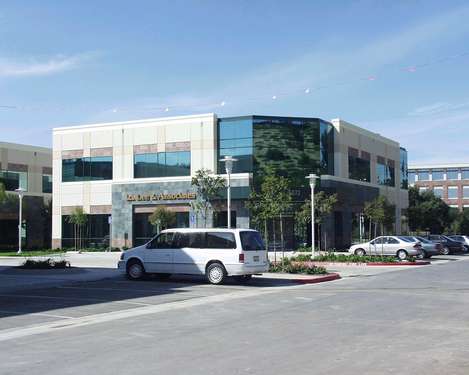 5872 Owens Ave, Carlsbad, CA for lease - Building Photo - Image 2 of 10