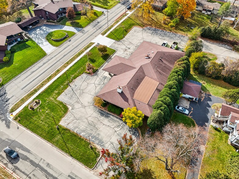 540 Bowers Blvd, Delavan, WI for sale - Aerial - Image 3 of 8