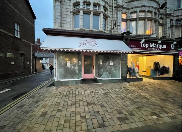 7 Park Rd, Lytham St Annes for sale - Building Photo - Image 1 of 1