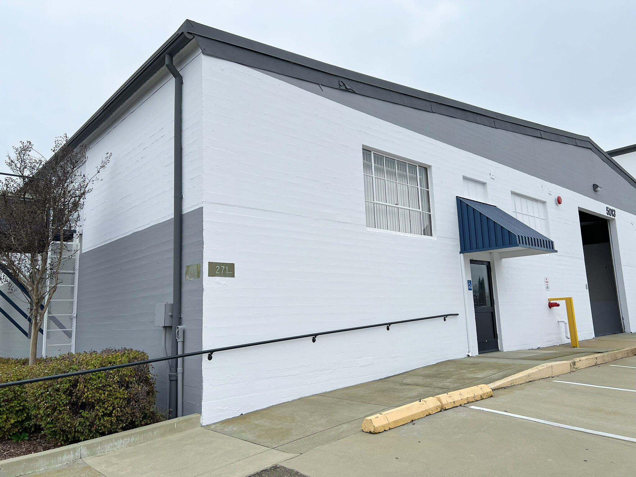 5013 Roberts Ave, Mcclellan, CA for lease Building Photo- Image 1 of 5