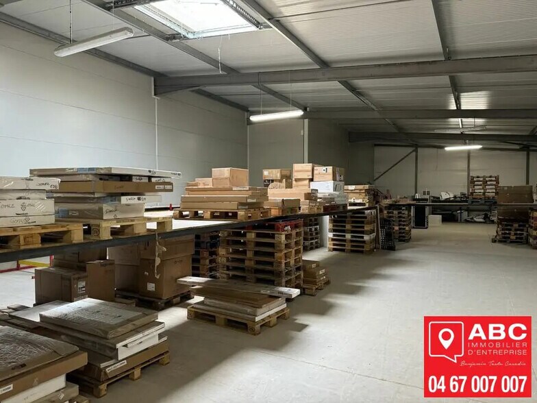 Flex in Béziers for lease - Interior Photo - Image 3 of 4