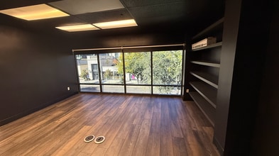 250 Steele St, Denver, CO for lease Interior Photo- Image 2 of 3