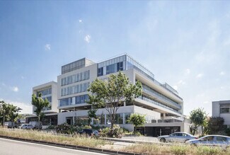 More details for 60 Avenue Andre Roussin, Marseille - Office for Lease