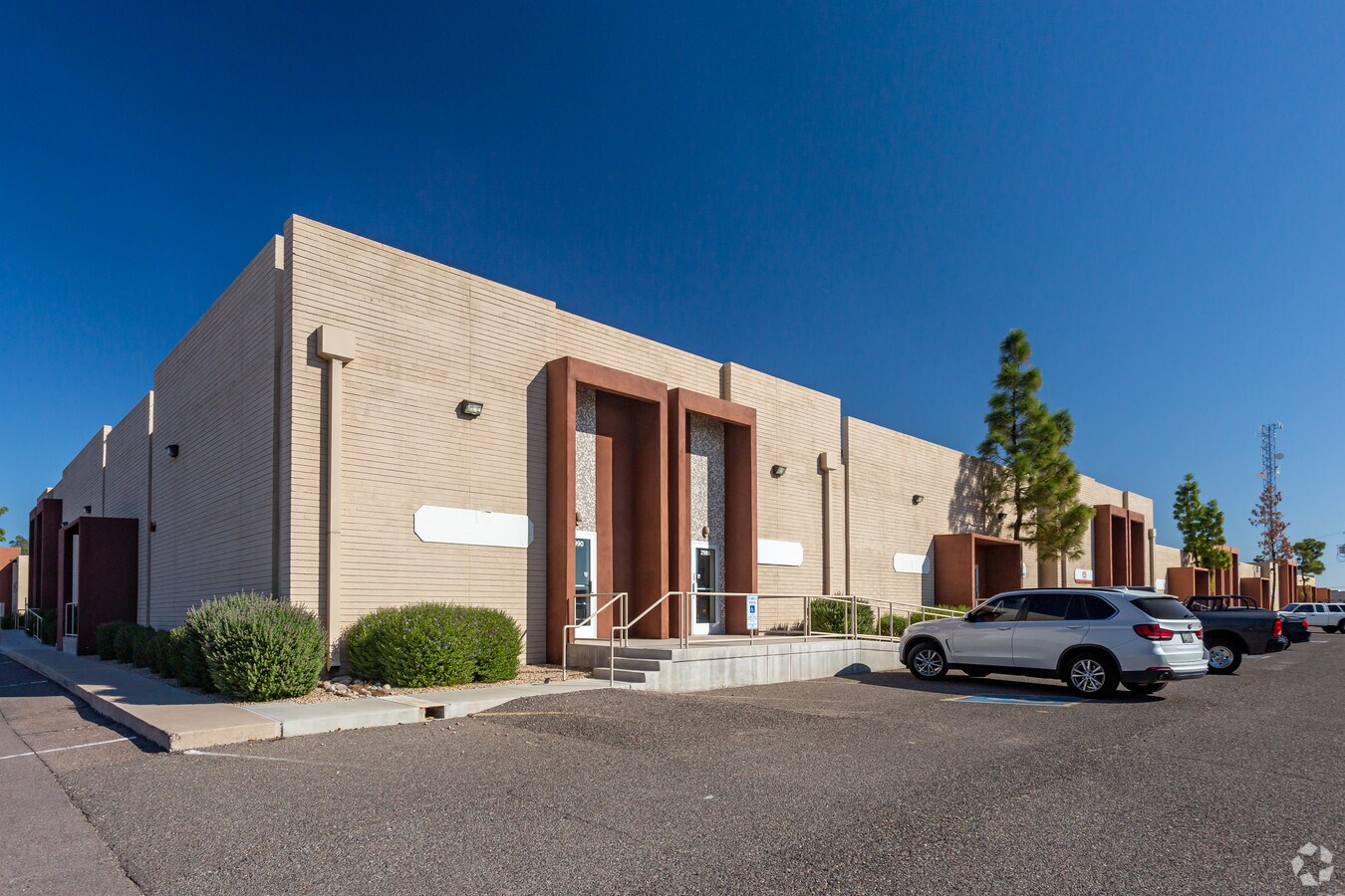 29302990 W Clarendon Ave, Phoenix, AZ 85017