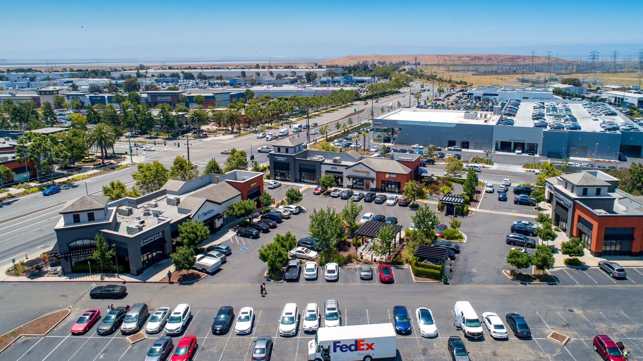 56055615 Auto Mall Pky, Fremont, CA 94538 Pacific Plaza