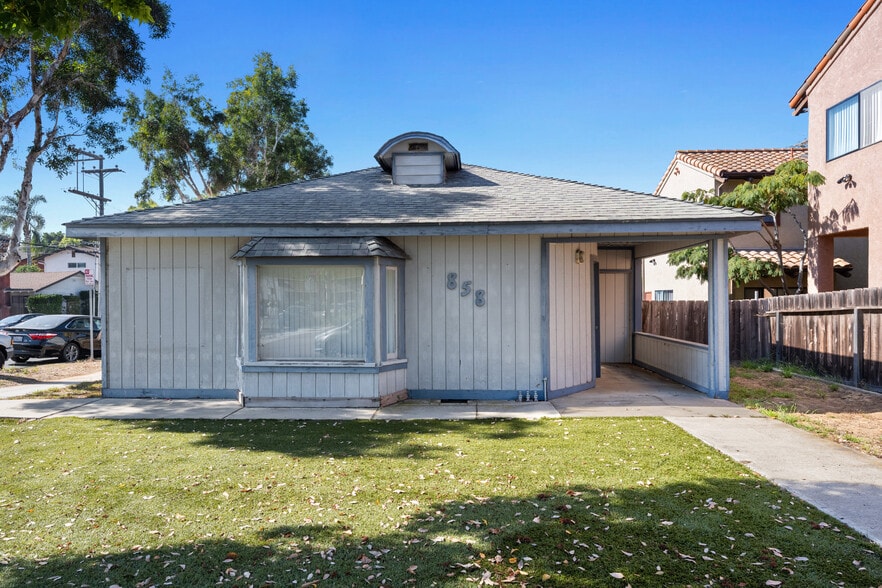 858 2nd St, Encinitas, CA for sale - Building Photo - Image 1 of 1
