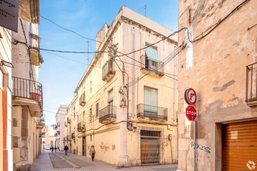 Multifamily in Vilanova i la Geltrú, Barcelona for sale - Building Photo - Image 1 of 12