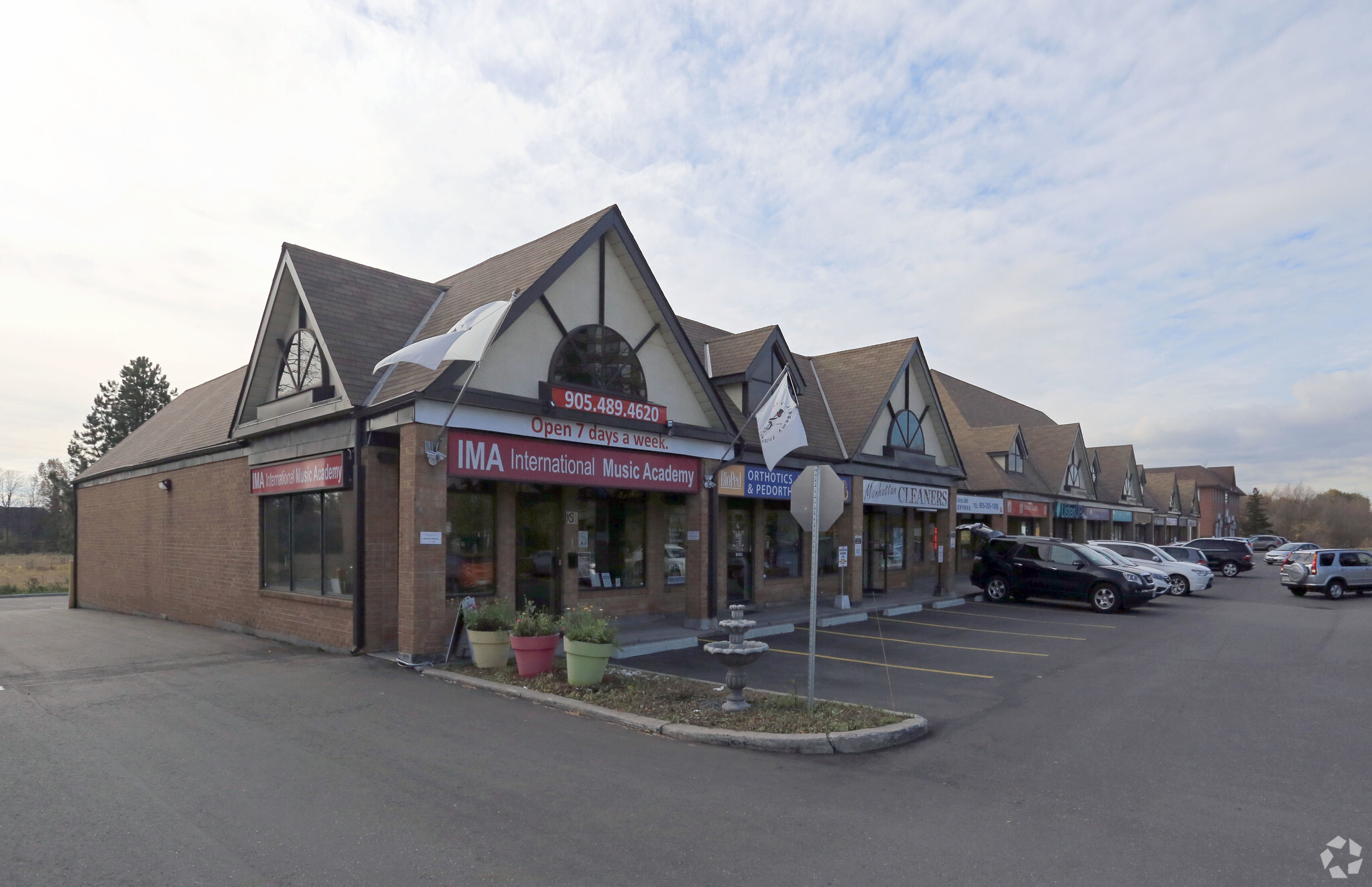 4981 Highway 7, Markham, ON for sale Primary Photo- Image 1 of 1