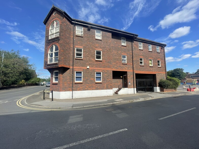 Castle St, Taunton for lease - Building Photo - Image 3 of 11