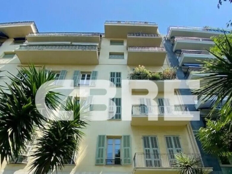 Office in Nice for sale - Building Photo - Image 1 of 23