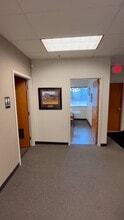 2505 S Finley Rd, Lombard, IL for lease - Commercial Listing Video 