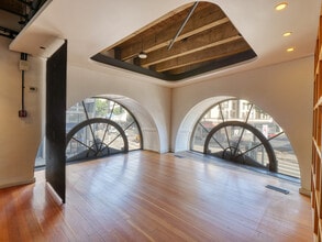 810 S Spring St, Los Angeles, CA for lease Interior Photo- Image 2 of 4