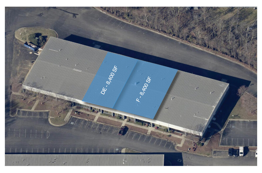 111 Creek Ridge Rd, Greensboro, NC for lease - Building Photo - Image 1 of 8