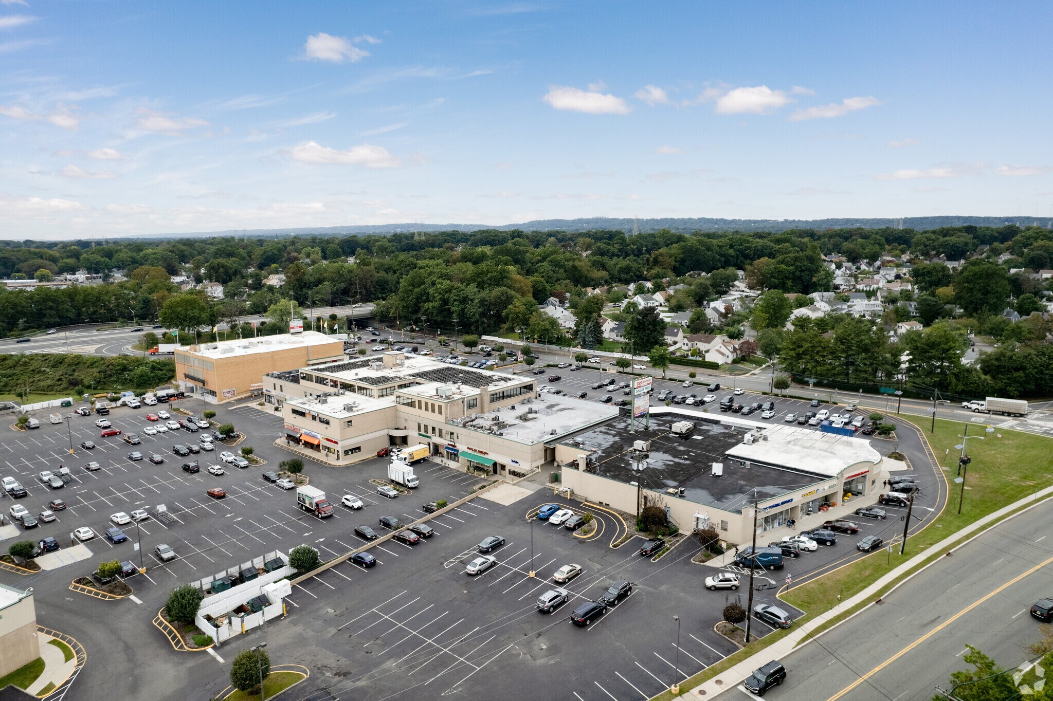 10331061 Bloomfield Ave, Clifton, NJ 07012 Styertowne Shopping