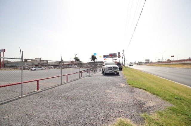 1202 W Expressway 83, Weslaco, TX for sale Primary Photo- Image 1 of 1