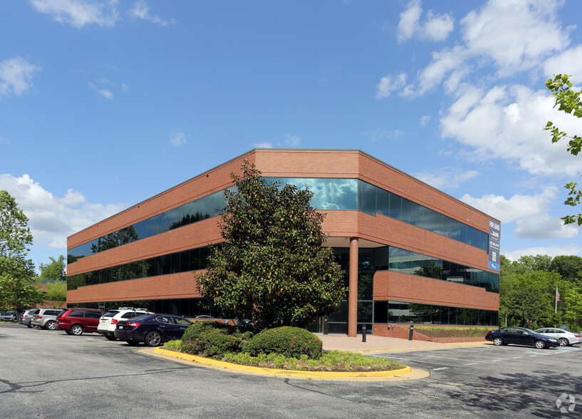 5290 Shawnee Rd, Alexandria, VA for lease - Building Photo - Image 2 of 6