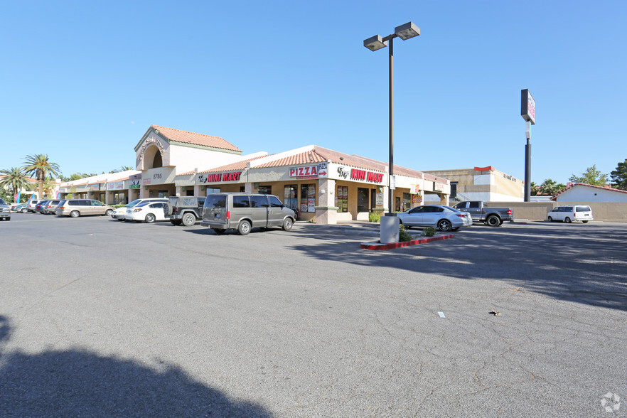 5785 W Tropicana Ave, Las Vegas, NV for lease - Primary Photo - Image 1 of 8