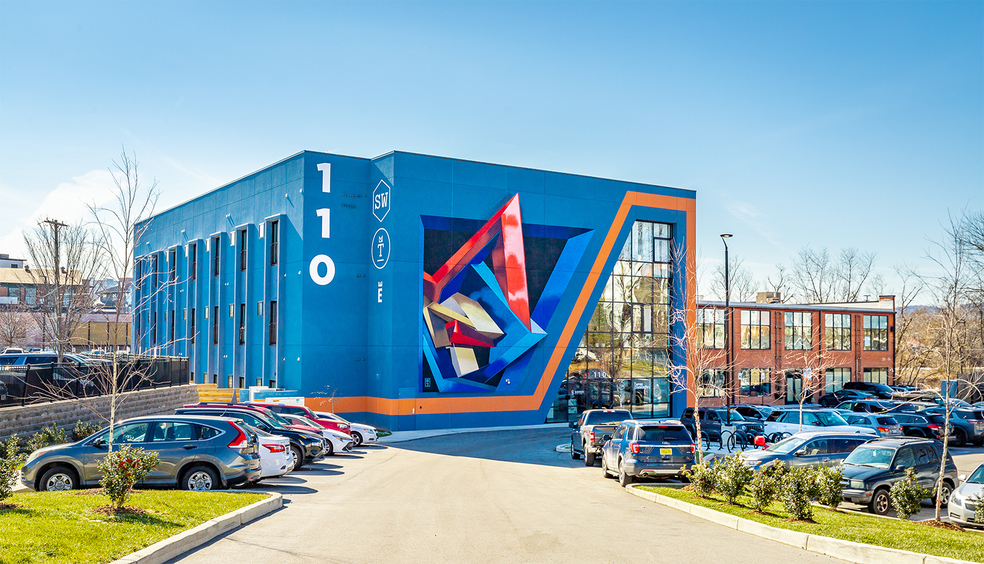 Mixed-Use Retail, Multifamily, Office portfolio of 2 properties for sale on LoopNet.com - Building Photo - Image 2 of 10