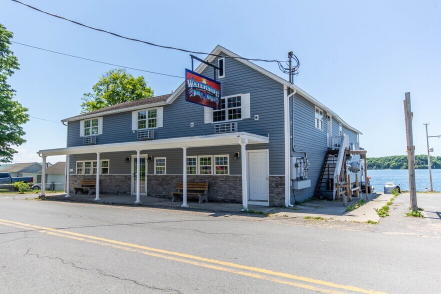 13471 County Route 123, Henderson Harbor, NY 13651