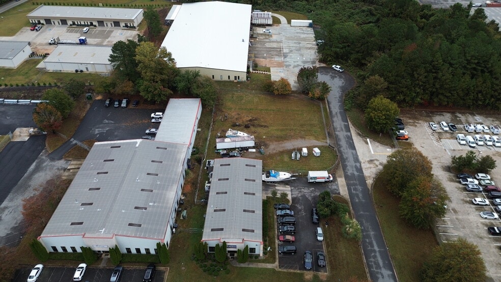 2430 Oak St, Cumming, GA for sale - Building Photo - Image 2 of 16