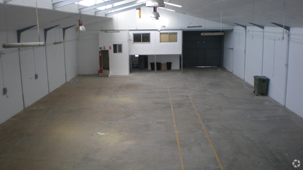 Industrial in Ajalvir, MAD for lease - Building Photo - Image 3 of 9