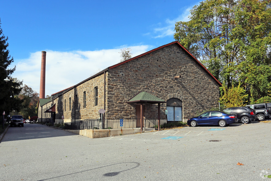 1489 Baltimore Pike, Springfield, PA for lease - Building Photo - Image 1 of 5