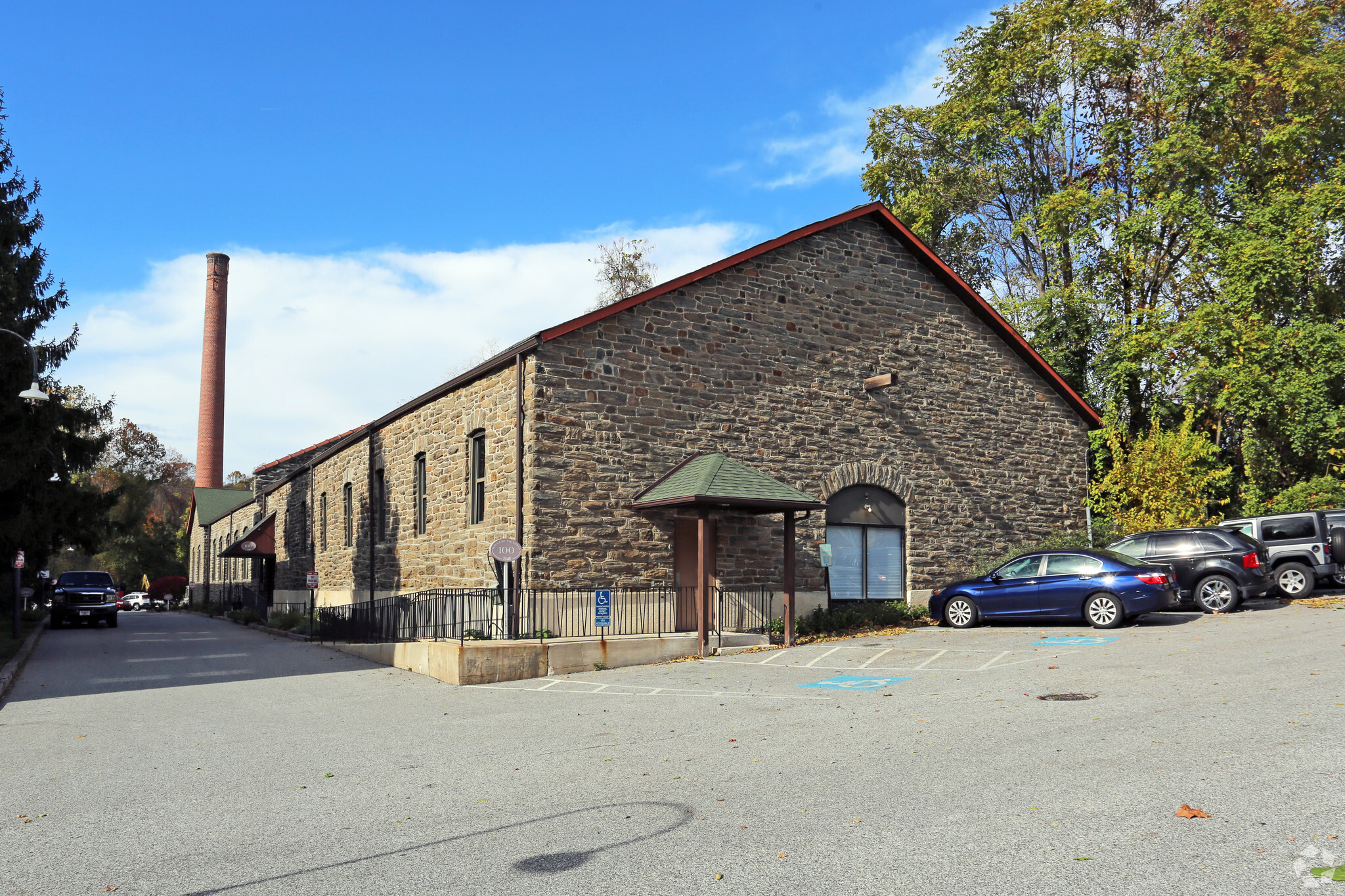 1489 Baltimore Pike, Springfield, PA for lease Building Photo- Image 1 of 6