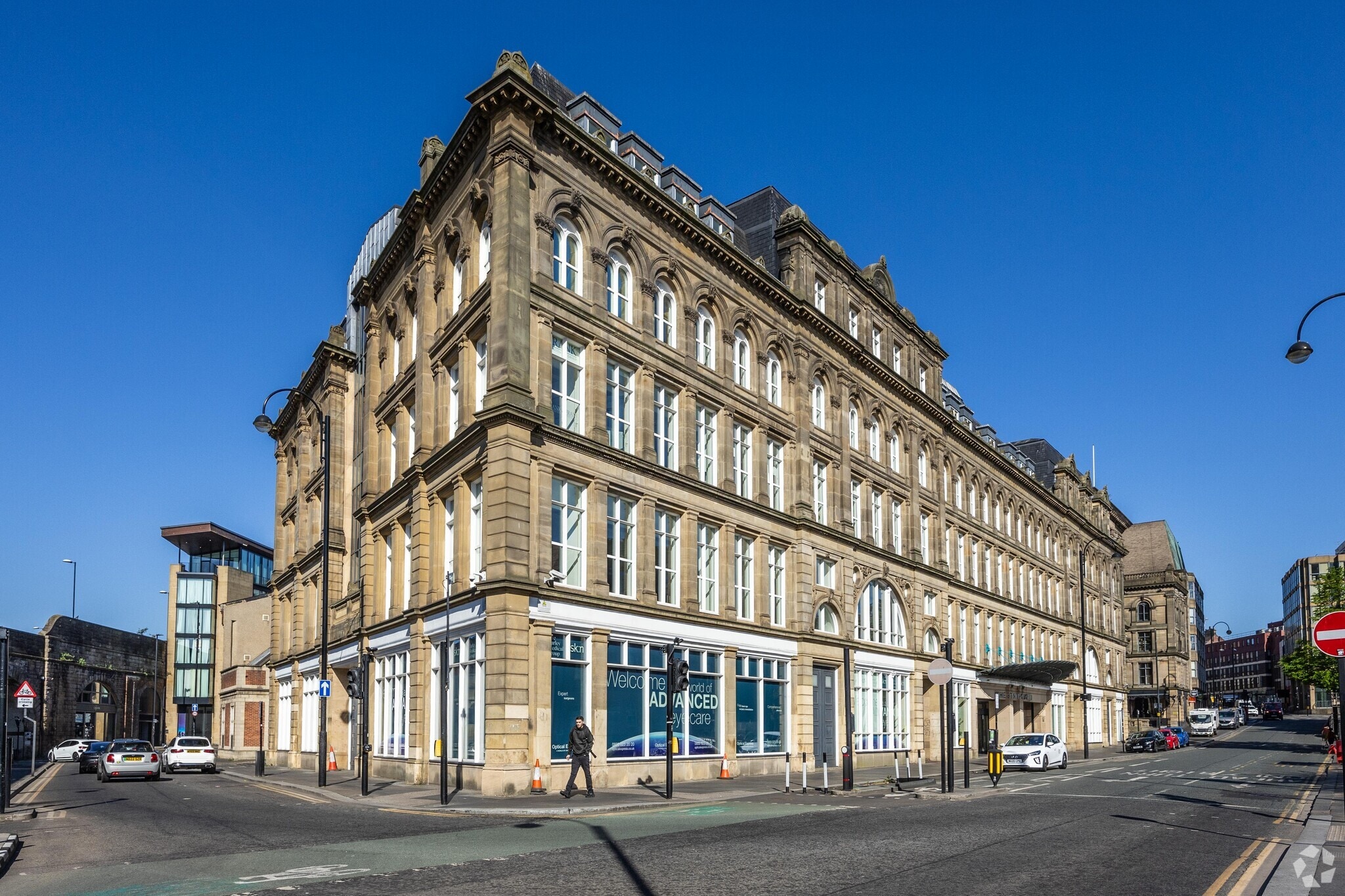 St. Nicholas St, Newcastle Upon Tyne for lease Primary Photo- Image 1 of 37
